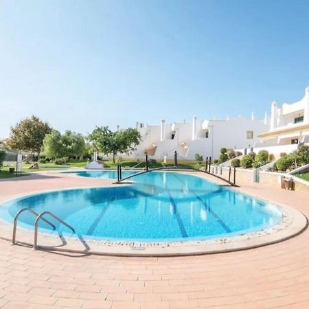 Beautiful Vila Rafaella, Walk Distance To Beaches Albufeira Luaran gambar